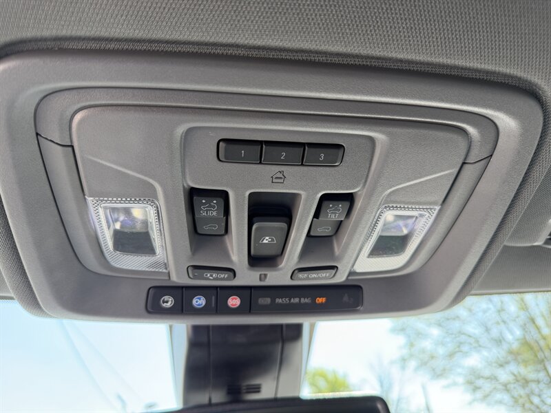 Used 2022 GMC Sierra 2500 Denali AWD/4WD image 42