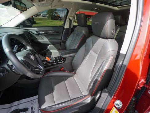 Used 2022 Buick Envision Essence w/ Sport Touring Package image 15