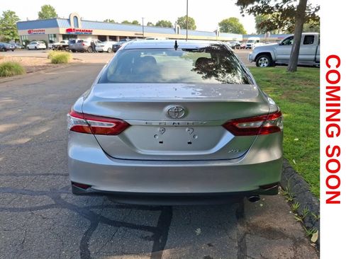 Used 2018 Toyota Camry XLE w/ Audio Package FWD image 5