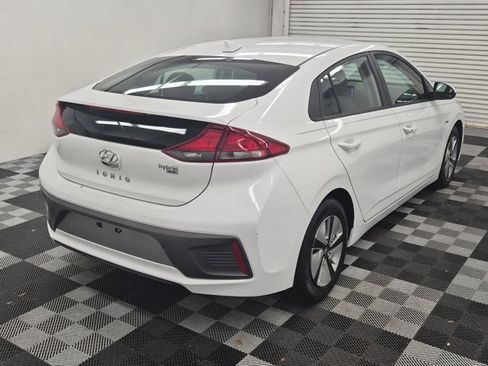 Used 2020 Hyundai Ioniq Blue image 5