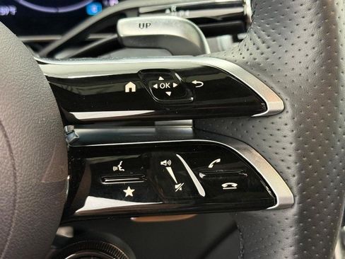 Certified 2024 Mercedes-Benz GLC 43 AMG 4MATIC image 11