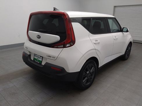 Used 2021 Kia Soul EX FWD image 9