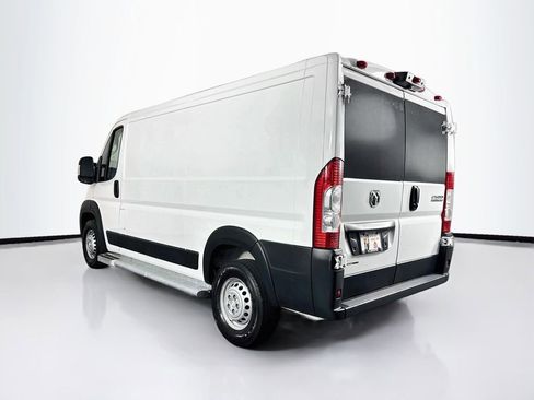 Used 2025 RAM ProMaster 2500 w/ U-Haul Equipment Group FWD image 7