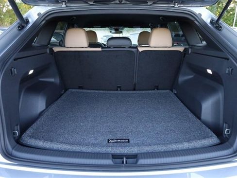 New 2026 Volkswagen Atlas Cross Sport SE image 6