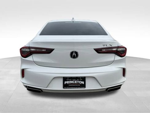 Used 2022 Acura TLX image 6