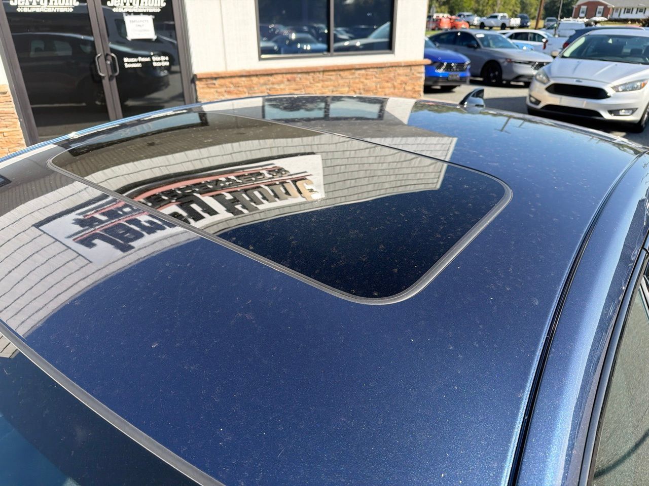 Used 2025 Honda Accord SE image 13