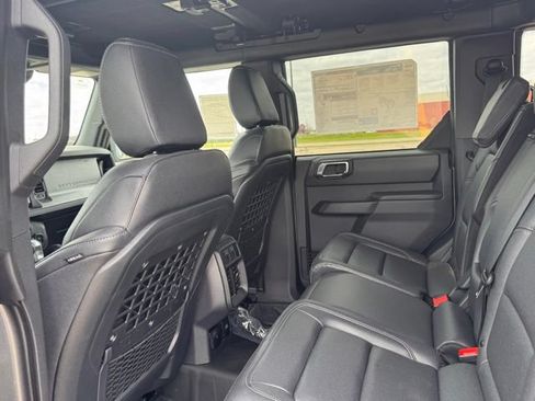 New 2025 Ford Bronco Big Bend w/ Black Diamond Package AWD/4WD image 32