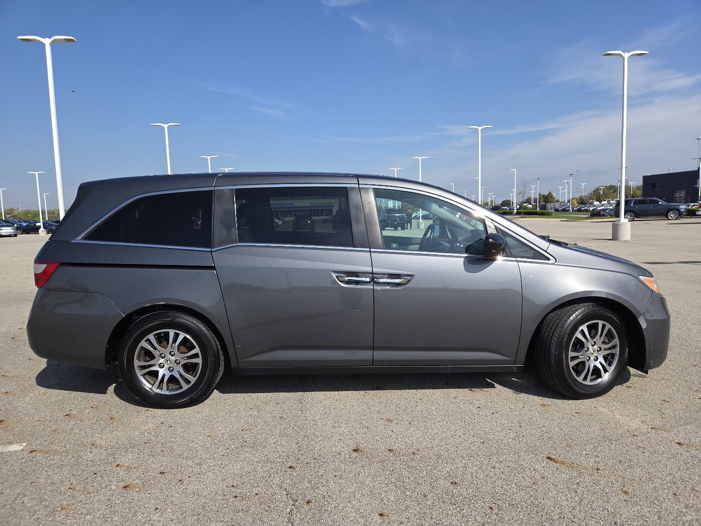 Used 2012 Honda Odyssey EX-L image 18
