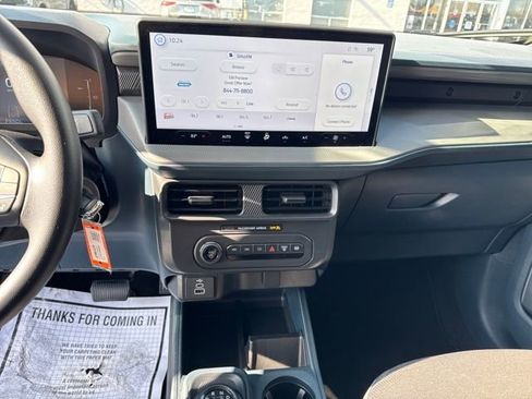 Used 2025 Ford Maverick XL image 17