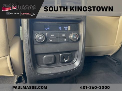 Used 2017 Buick Envision Essence image 11