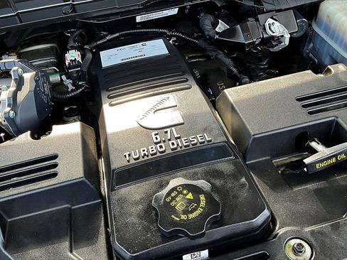 Used 2024 RAM 3500 Big Horn image 35