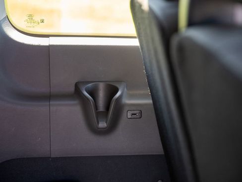 Used 2016 Ford Transit 350 XL image 17