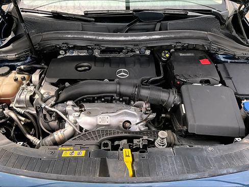 Used 2021 Mercedes-Benz GLA 250 image 32