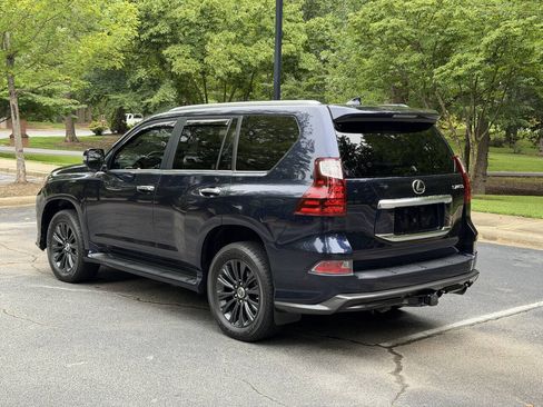 Used 2021 Lexus GX 460 Premium w/ Accessory Package AWD/4WD image 7