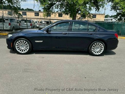 Used 2012 BMW 750i xDrive AWD/4WD image 17