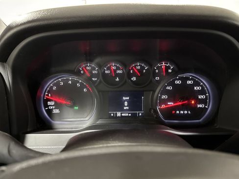 Used 2023 Chevrolet Silverado 1500 Custom AWD/4WD image 12