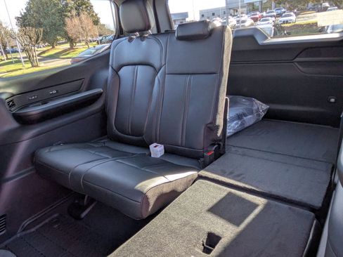 New 2026 Jeep Grand Wagoneer Limited image 26