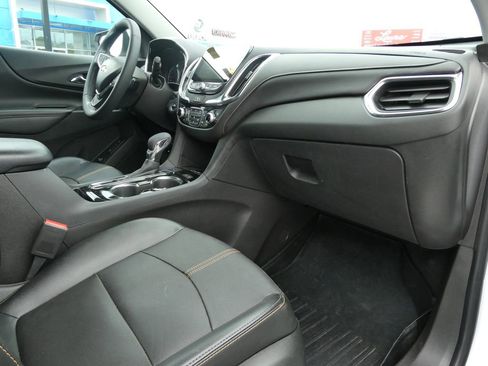 Certified 2024 Chevrolet Equinox Premier AWD/4WD image 15