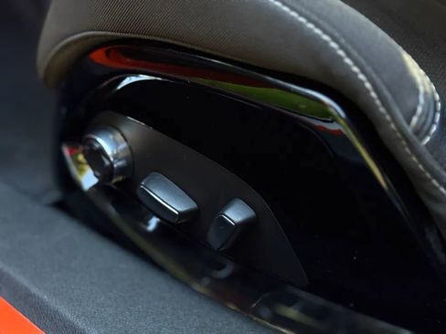 Used 2020 Chevrolet Corvette Stingray Preferred Cpe w/ 2LT Preferred Equipment Group image 33