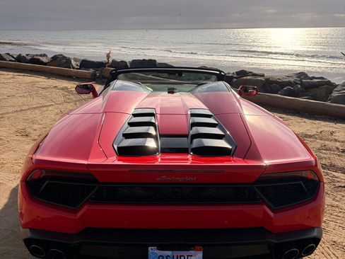 Used 2019 Lamborghini Huracan LP 580-2 image 18