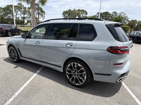 Used 2024 BMW X7 M60i AWD/4WD image 4