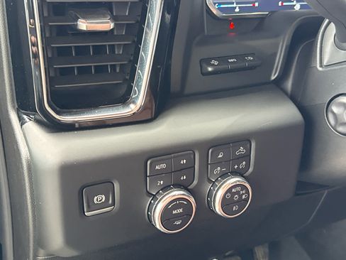 Certified 2024 GMC Sierra 1500 Denali Ultimate image 15