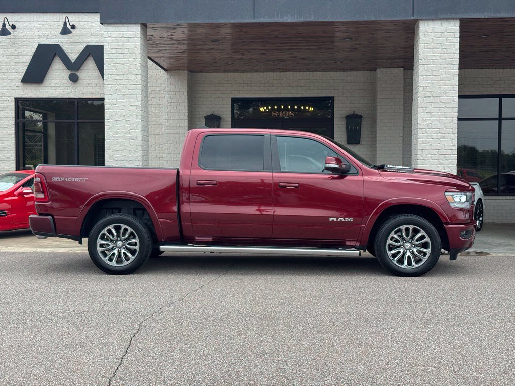Used 2021 RAM 1500 Laramie w/ Sport Appearance Package AWD/4WD image 16