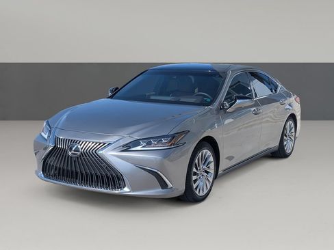 Used 2020 Lexus ES 350 Ultra Luxury w/ Accessory Package 2 FWD image 7