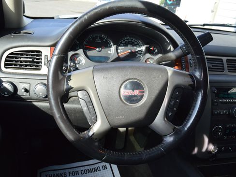 Used 2009 GMC Yukon SLT image 35