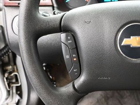 Used 2011 Chevrolet Impala LS FWD image 24