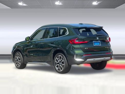 Used 2025 BMW X1 xDrive28i w/ Convenience Package AWD/4WD image 3