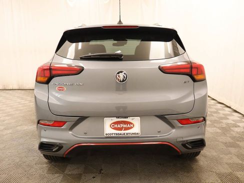 Used 2022 Buick Encore GX Select w/ Advanced Technology Package FWD image 5