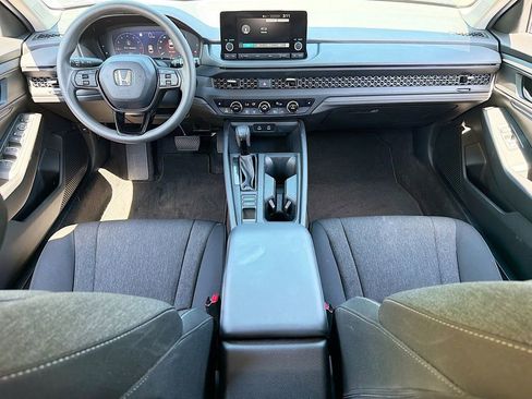 Used 2024 Honda Accord EX image 31