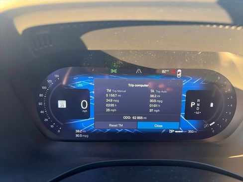 Used 2023 Volvo XC60 B5 Plus AWD/4WD image 15