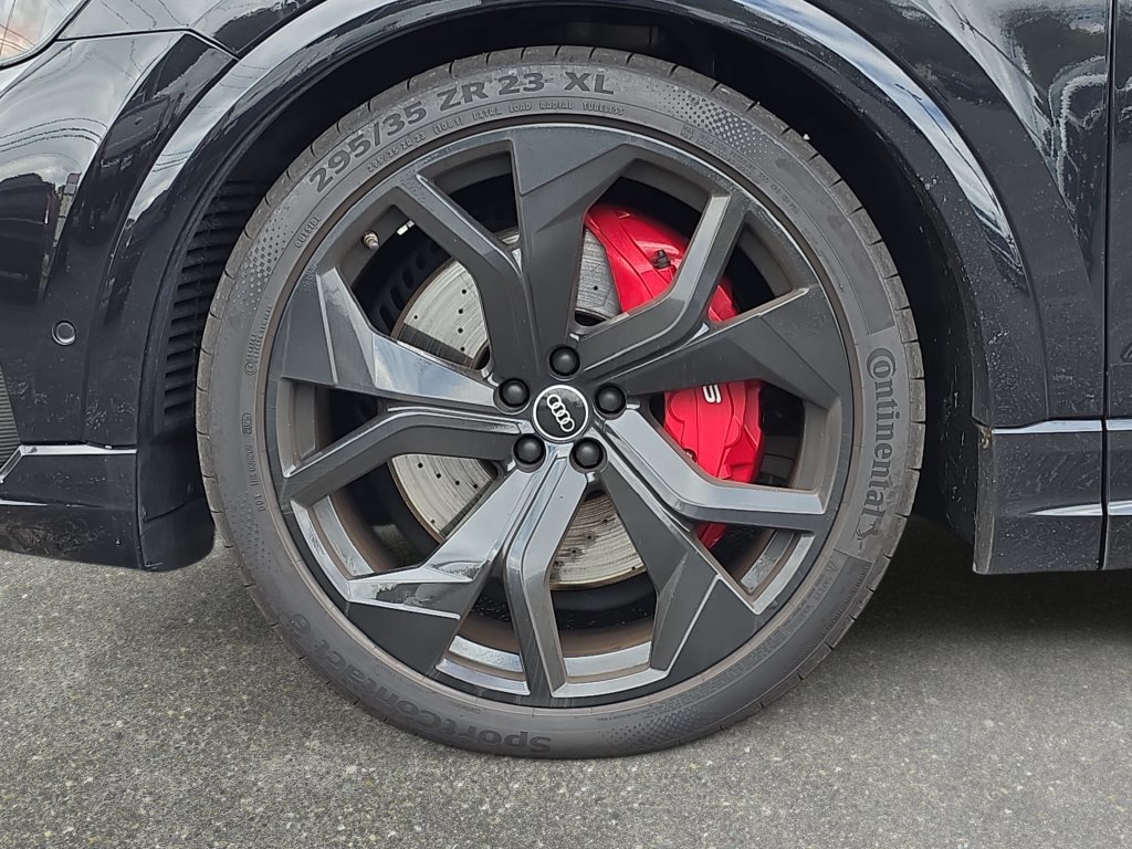 Used 2021 Audi RS Q8 w/ Carbon Optic Package AWD/4WD image 33