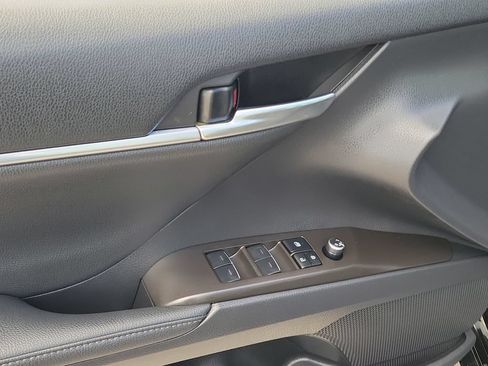 Certified 2023 Toyota Camry XLE FWD image 20