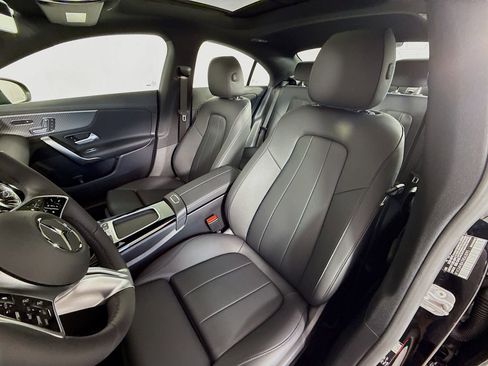 Used 2026 Mercedes-Benz CLA 250 4MATIC image 5