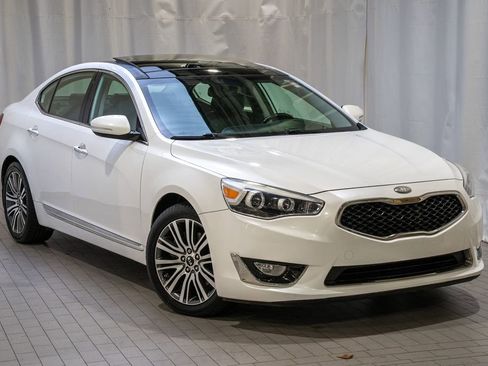 Used 2014 Kia Cadenza Premium w/ Luxury Package image 1