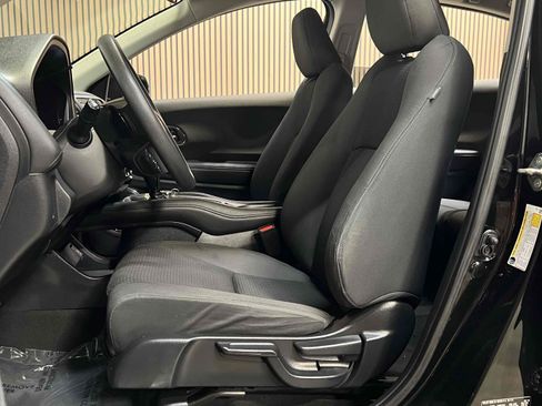Used 2019 Honda HR-V EX image 25