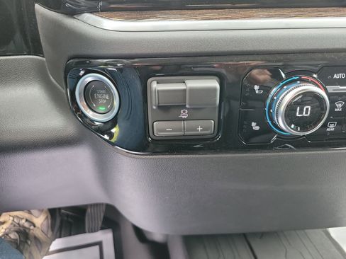 New 2026 GMC Sierra 1500 SLE AWD/4WD image 29