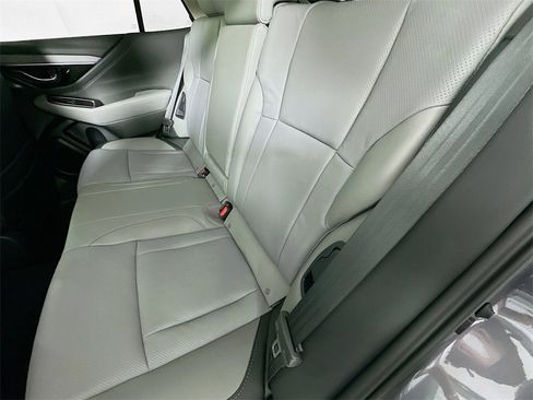 Used 2024 Subaru Outback Limited image 4