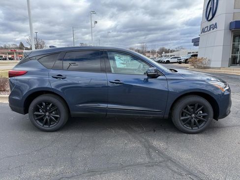 New 2026 Acura RDX SH-AWD image 2