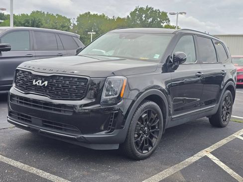 Used 2022 Kia Telluride EX w/ EX Premium Package AWD/4WD image 4
