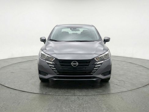 Used 2025 Nissan Versa SV w/ Trunk Package FWD image 2
