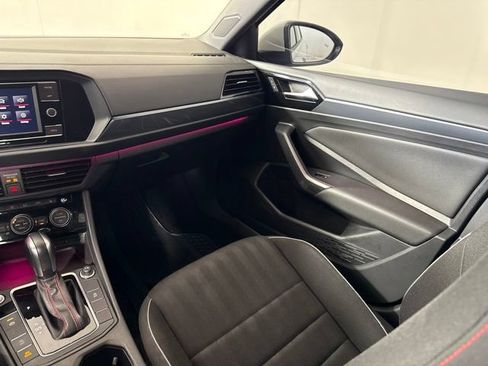 Used 2021 Volkswagen Jetta GLI FWD image 26