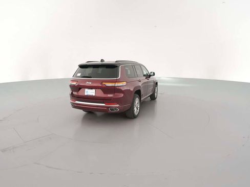 New 2025 Jeep Grand Cherokee L Summit w/ Luxury Tech Group V image 11