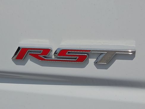 Used 2024 Chevrolet Silverado 1500 RST w/ Convenience Package II AWD/4WD image 9