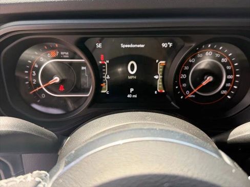 Certified 2025 Jeep Wrangler Unlimited Sahara w/ Safety Group AWD/4WD image 20