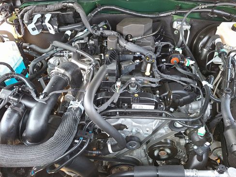 Used 2024 Ford Bronco Everglades image 27