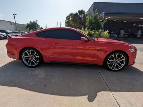 Used 2016 Ford Mustang GT w/ Black Accent Package RWD image 4